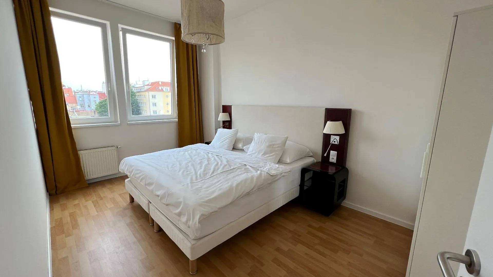 Apartment Holiday Home Prague