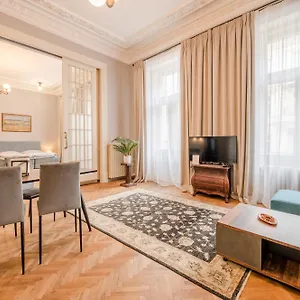 Apartmán Palace Petrarca, Praha